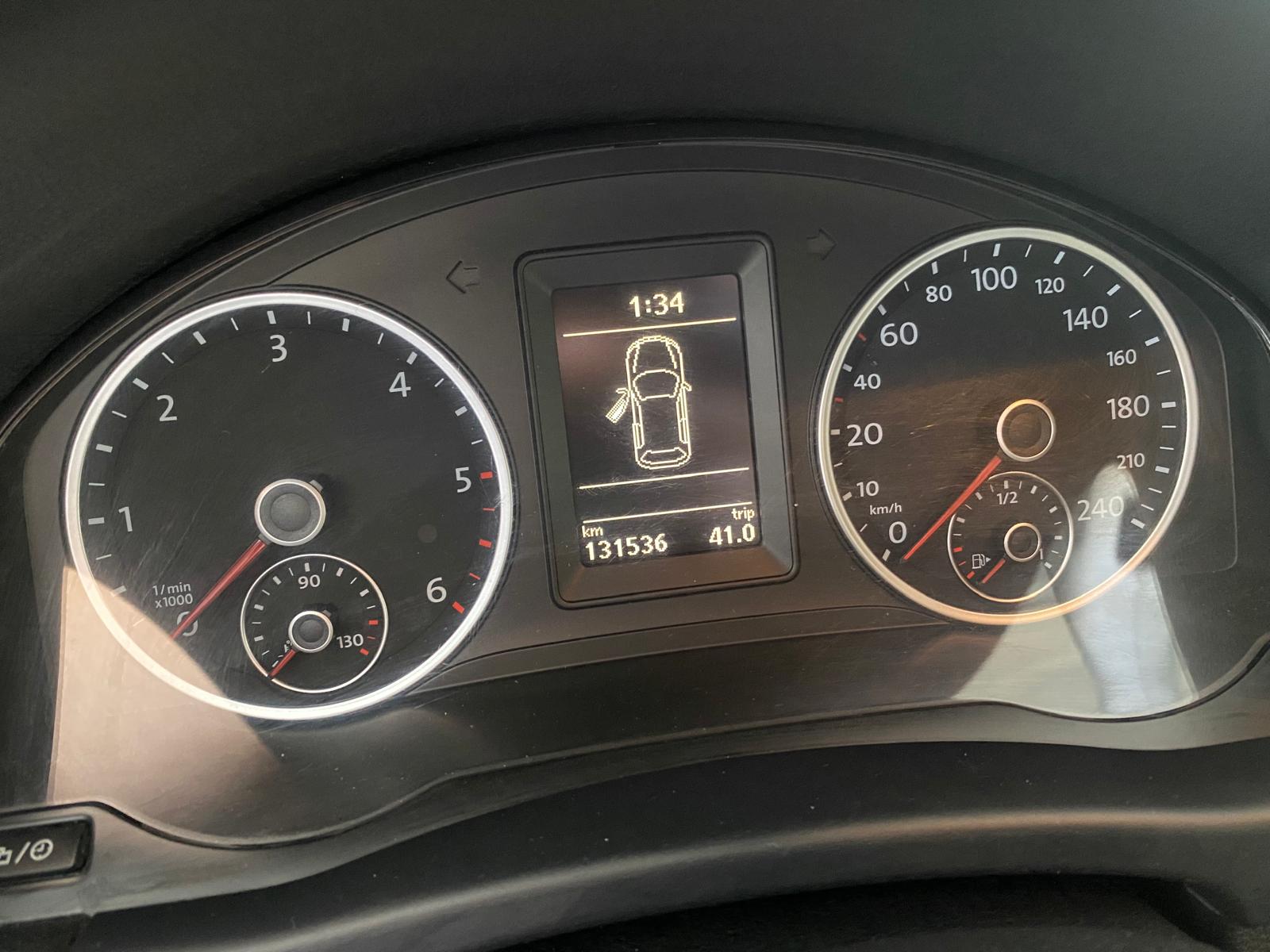 VOLKSWAGEN TIGUAN BLUEMOTION TECH 2.0 TDI 110CV - Imagen 9