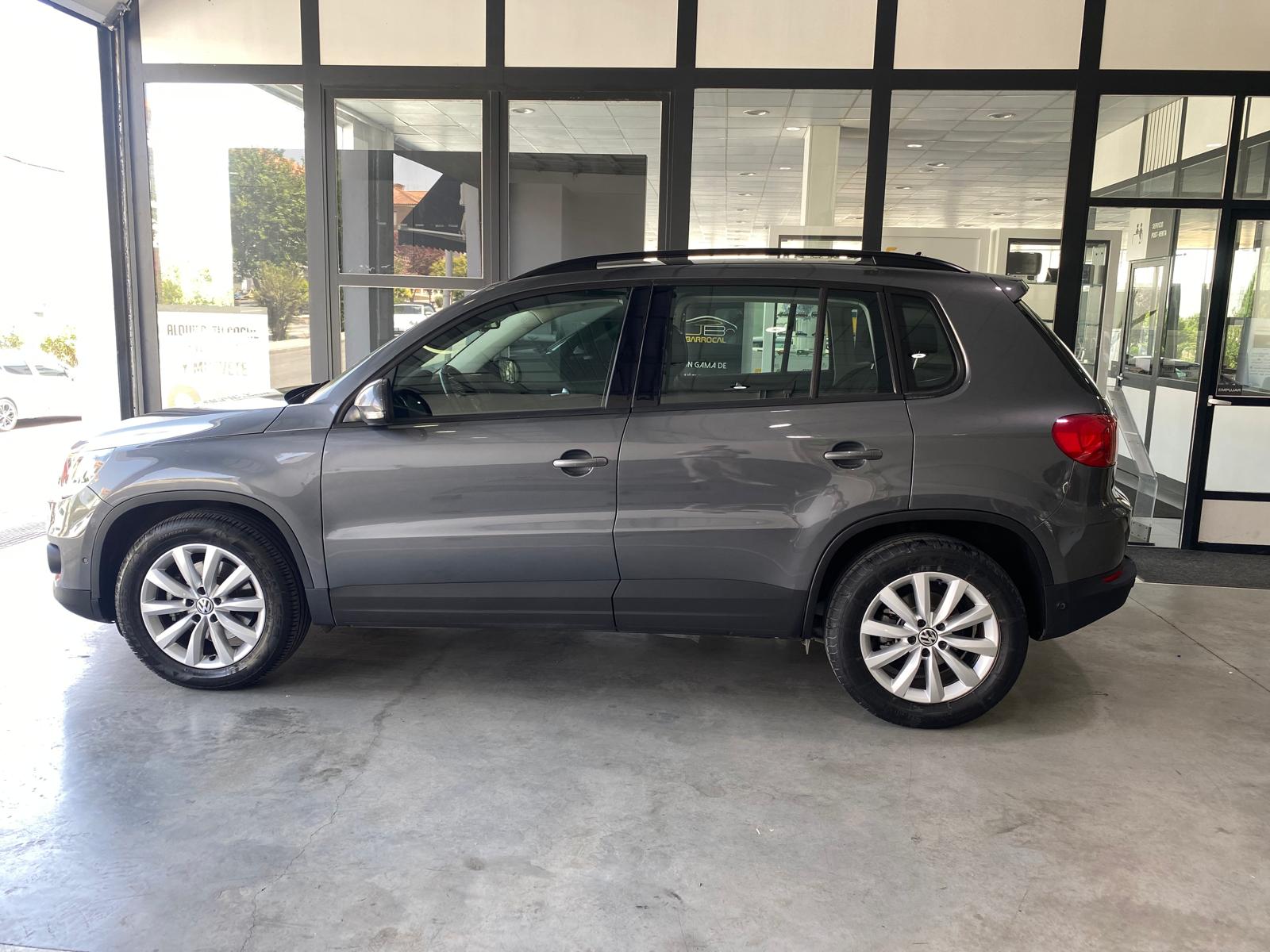 VOLKSWAGEN TIGUAN BLUEMOTION TECH 2.0 TDI 110CV - Imagen 4